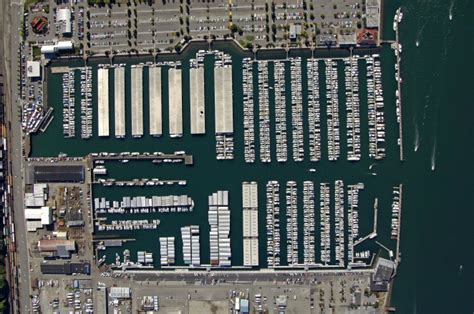 marina address|everett marina address.
